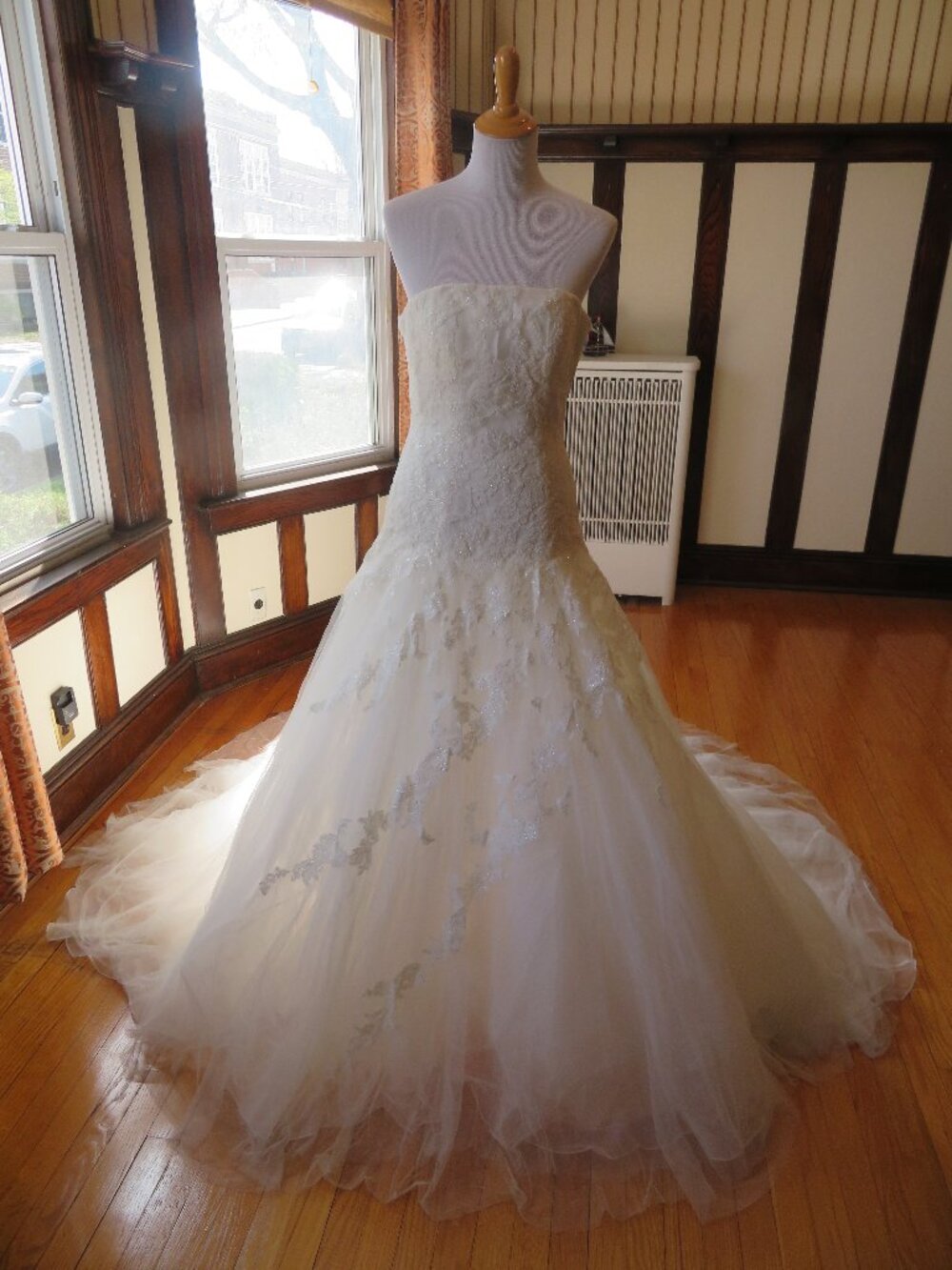 White One by Pronovias Wedding Dress